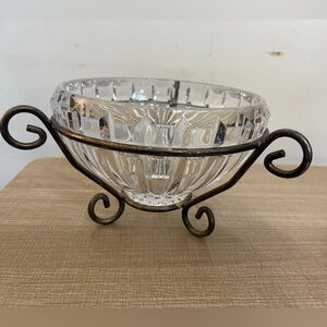 Mikasa Reflections Crystal Bowl with brass  stand